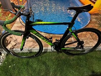 Aero karbónový BIKE giant advancet 1 propel