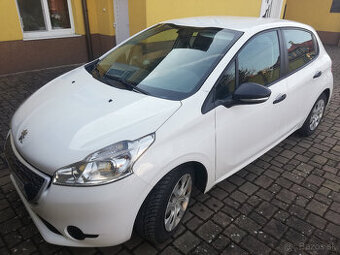 Predám PEUGEOT 208