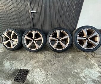 5x100 R17 ET35 RH