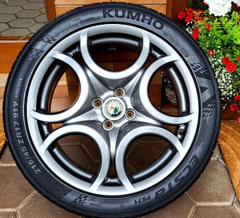 alu R17 4x100, orig. Alfa Romeo MITO, pneu 215/45 TOP