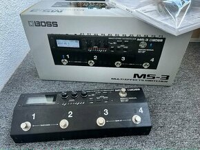 Boss MS-3 (Multiefekt, Nožný prepínač)