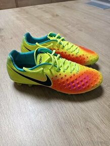 Kopacky Nike