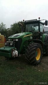 John deere7820