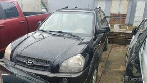 Hyundai tucson 2.0crd,103kw,07,4x4,alu kola, klima