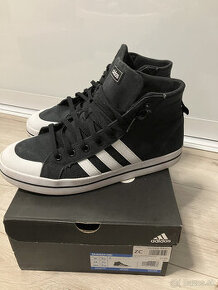 Adidas Bravada Mid veľkosť UK 9,5