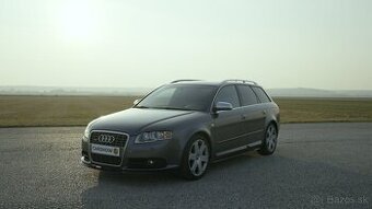 Audi S4 4,2 V8 - po servise