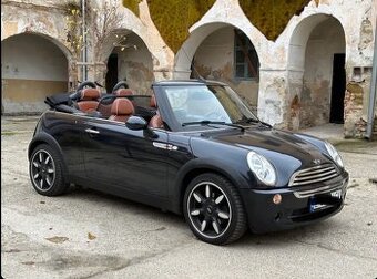 Predam mini cooper cabrio Sidewalk