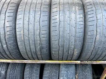 Letné pneu.235/45R19