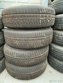 PNEU Hankook 235/75 R15 + disky