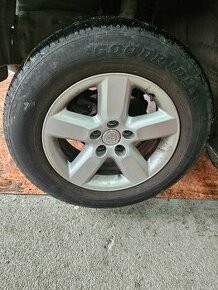 Predám elektróny 5x114.3 235/60 R16 letne