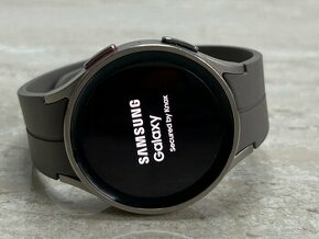 Samsung Galaxy Watch 5 Pro 45mm, Gray Titanium - 1