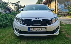 KIA Optima 2.0 - Hybrid AT/6 - 1