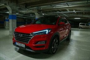 Hyundai Tucson 2.0 diesel automat plna vybava 56 000km