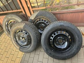 Pneu 195/65 R15 Pirelli