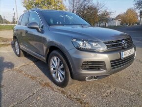 Volkswagen Touareg 4x4,AT/8