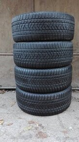 Predám 4-Zimné pneumatiky Pirelli Scorpion 285/45 R21