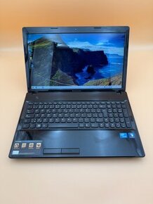 Notebook 15,6" Lenovo.Intel Pentium 2x2,30GHz.8gb ram.240SSD