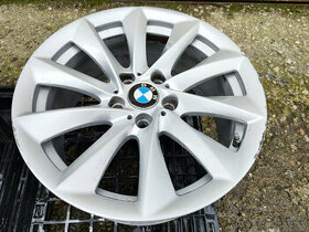 Alu sada = 5x120 = R18 = orig. BMW