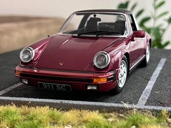 1:18 1978 PORSCHE 911 SC Targa - KK-Scale