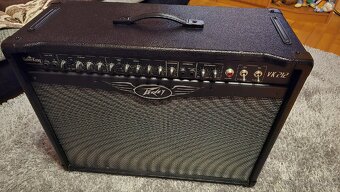 Gitarové kombo Peavey ValveKing VK212