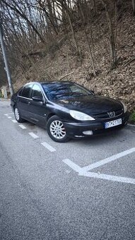 Peugeot 607