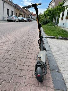 Kolobežka Ninebot Segway Kickscooter MAX G30 II