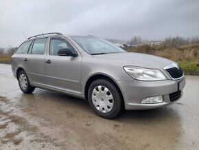 Predam skoda octavia combi 2012.