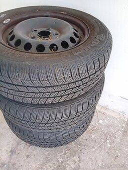 Preda. Kolesá zimné na Volkswagen  ako nové  195/65 r15