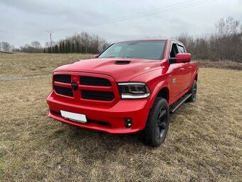 Dodge RAM 5,7 HEMI 1500 SPORT LPG