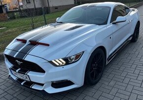 FORD MUSTANG 3.7 V6 224kW