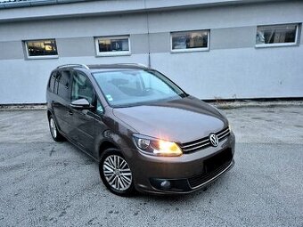 Volkswagen Touran 2.0 TDI 7 miest Automat