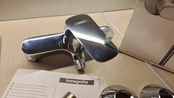 NOVU Sprchovu batériu Hansgrohe logis