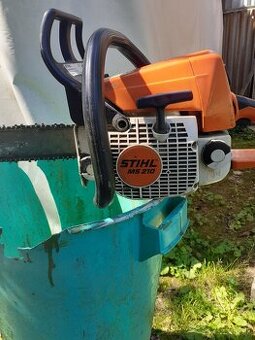 STIHL 210. - 1