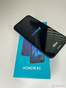 Honor 8S