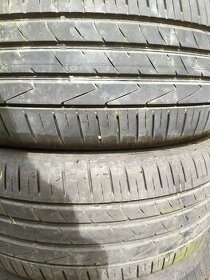 2ks 235/60 R18 letné Hankook