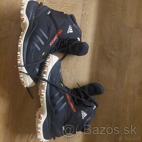 Adidas tenisky UK 5