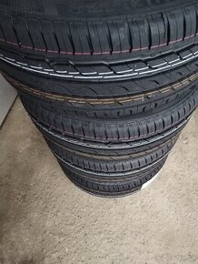 Semperit 225/45 R17