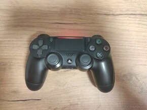 Ovládač playstation 4