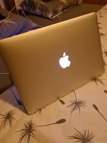 Vymenim Macbook Air 2017