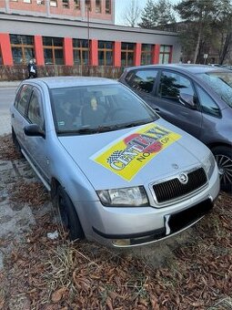 Predám nepojazdnú Škoda Fabia 1.4 MPI