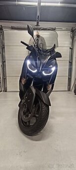 Yamaha X-Max Tech Max 125