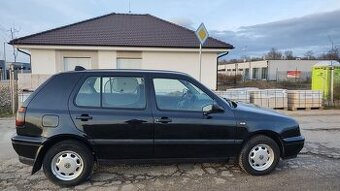 Volkswagen Golf 3 , 1.6 benzín - 1