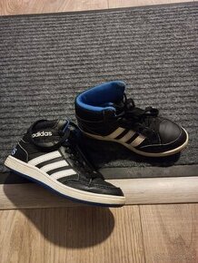 Adidas tenisky 29