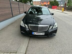 Mercedes -Benz E220