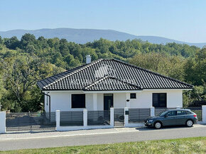 4 izbový tehlový bungalov v Beladiciach - 1