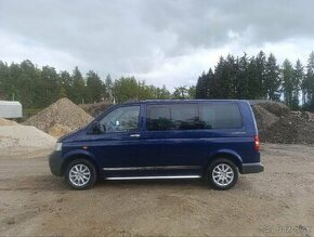 Velmi zachovalý VW T5 Multivan 1.9tdi 75kw S.kniha,klima