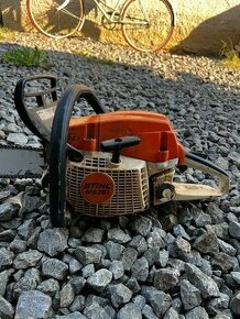 Stihl 261 - 1