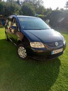 Volkswagen Touran 1,6 benzín