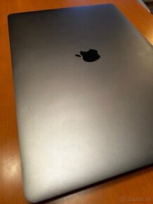 MacBook pro 15 2019 Touchbar