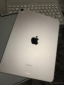 Apple iPad Air 5. generácia (2022) M1 64GB